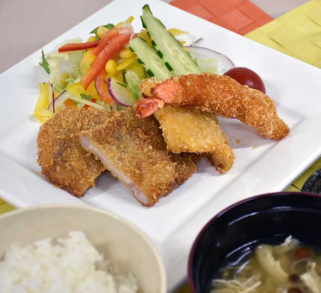 社員食堂・学食