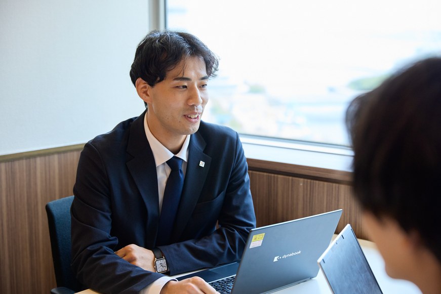 現場の課題解決する、誠実さと伴走力